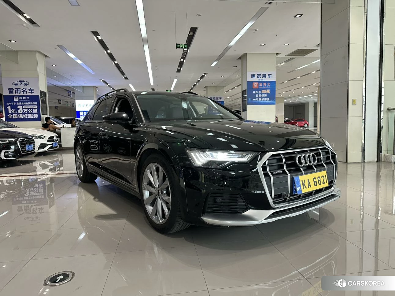 Audi A6 (import) 2023 Черный из Китая, фото 3
