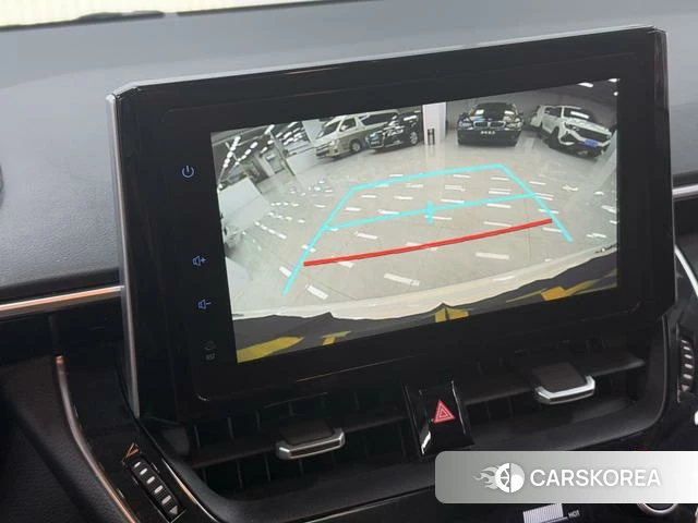 Toyota Corolla 2023 Белый из Китая, фото 3