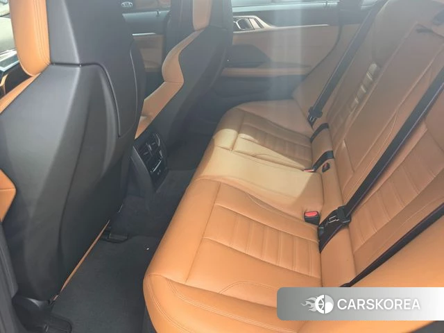 BMW i4 2023 Цвет тростника из Кореи, фото 3