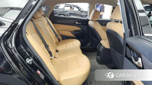 Kia K7 Premier Hybrid 2021 Черный из Кореи, фото 3