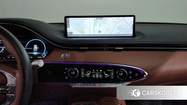 Genesis GV70 2023 Белый из Кореи, фото 3