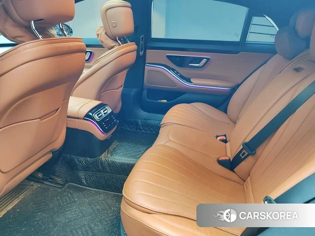 Mercedes-Benz S-class 2024 Черный из Китая, фото 3