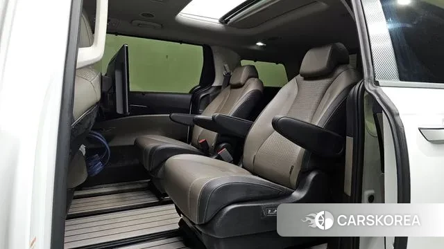 Kia The New Carnival 4th Generation 2025 Белый из Кореи, фото 3