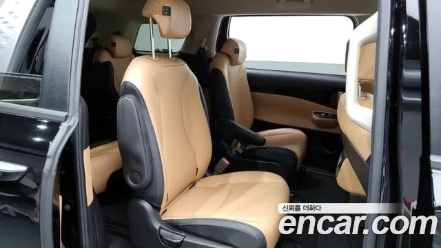 Kia Carnival 4th generation 2021 Черный из Кореи, фото 3