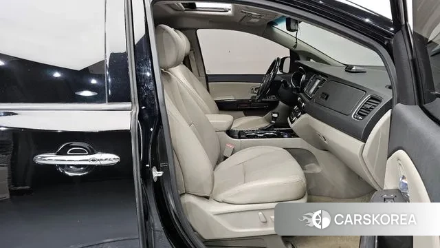 Kia The New Carnival 2019 Черный из Кореи, фото 3