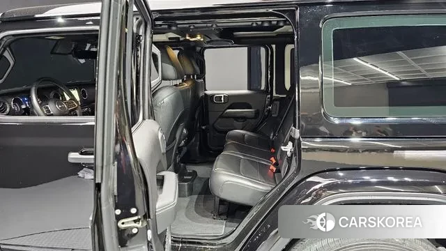 Jeep Wrangler (JL) 2019 Черный из Кореи, фото 3