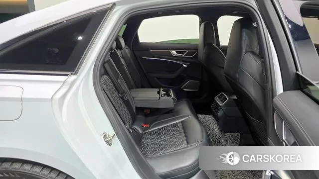 Audi S6 (C8) 2020 Белый из Кореи, фото 3