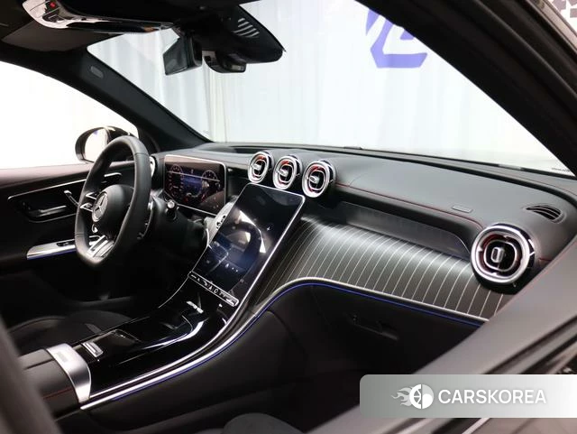 Mercedes-Benz GLC AMG 2026 Черный из Китая, фото 3