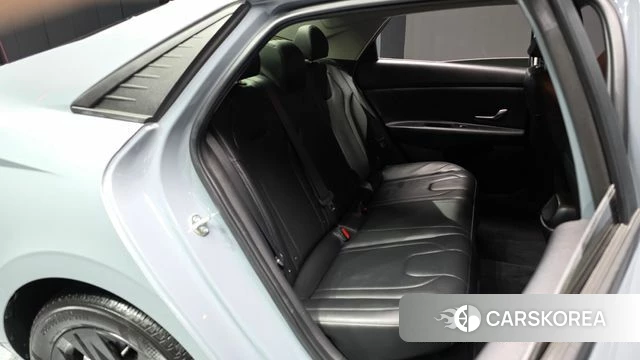 Hyundai Avante Hybrid (CN7) 2022 Серый из Кореи, фото 3