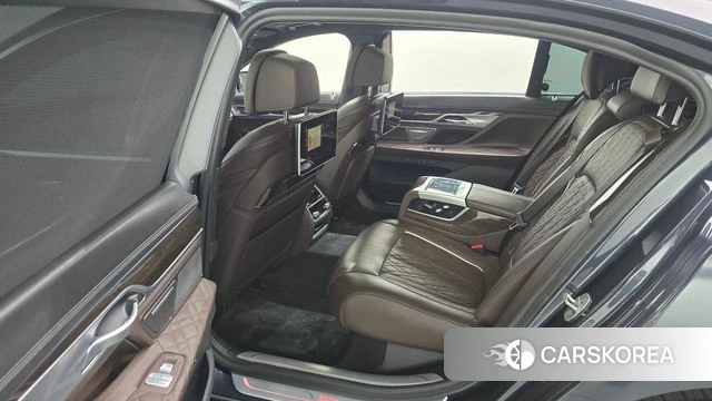 BMW 7 Series (G11) 2020 Серый из Кореи, фото 3