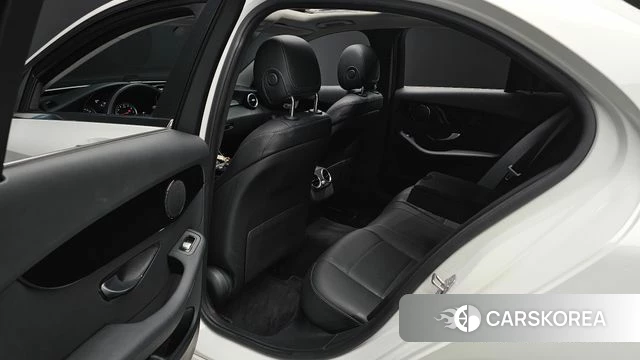 Mercedes-Benz C-Class W205 2020 Белый из Кореи, фото 3