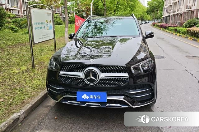 Mercedes-Benz GLE (import) 2021 Черный из Китая, фото 3