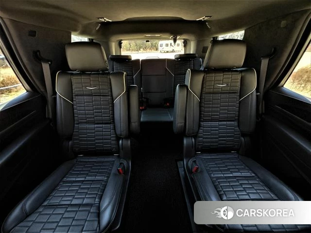 Cadillac Escalade 5th Generation 2021 Черный из Кореи, фото 3