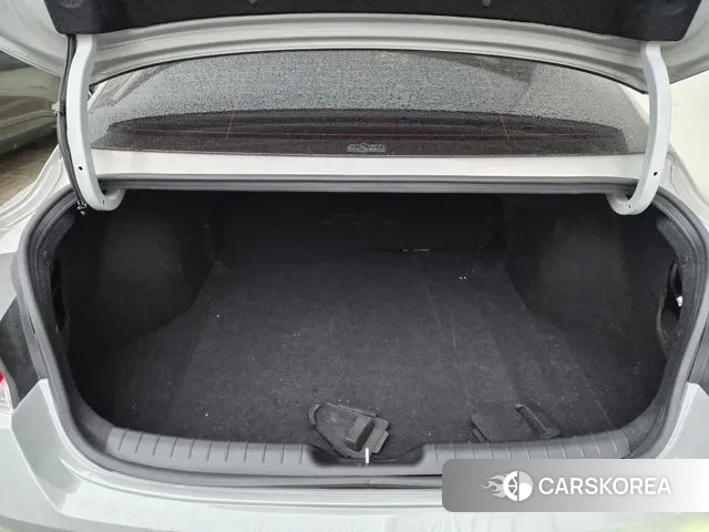 Hyundai Avante Hybrid (CN7) id 3483563 из Кореи 3