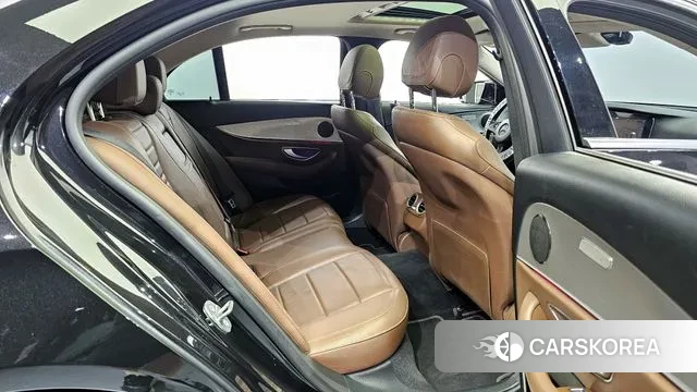 Mercedes-Benz E-Class W213 id 2903096 из Кореи 3
