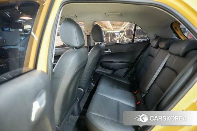 Kia Morning Urban (JA) 2023 Желтый из Кореи, фото 3