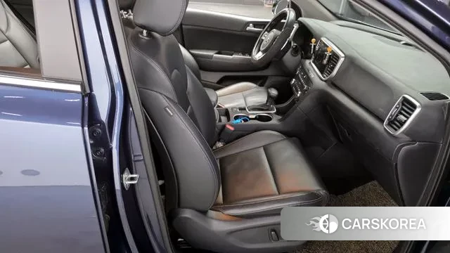 Kia Sportage The Bold 2021 Синий из Кореи, фото 3