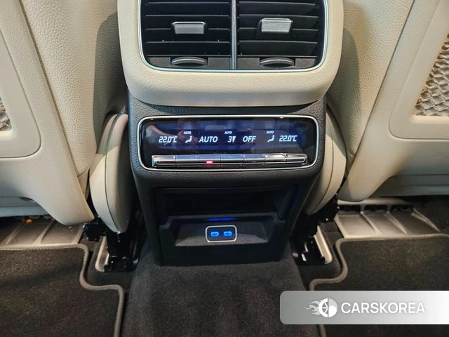 Mercedes-Benz GLE-Class W167 2026 Белый из Кореи, фото 3