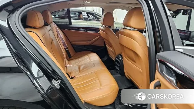 BMW 5 Series (G30) 2020 Черный из Кореи, фото 3