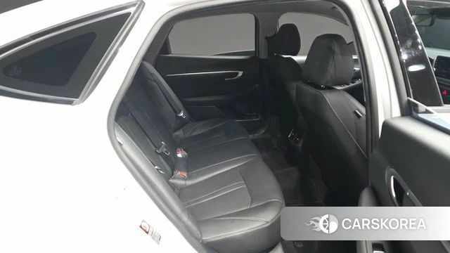 Hyundai Sonata (DN8) 2022 Белый из Кореи, фото 3