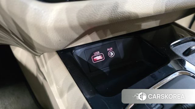 Kia All New Carnival 2018 Белый из Кореи, фото 3