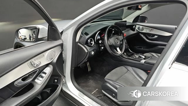 Mercedes-Benz GLC-Class X253 2018 Серебряный из Кореи, фото 3