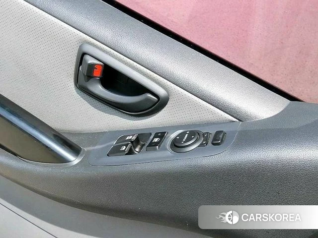 Hyundai The New Grand Starex 2018 Белый из Кореи, фото 3