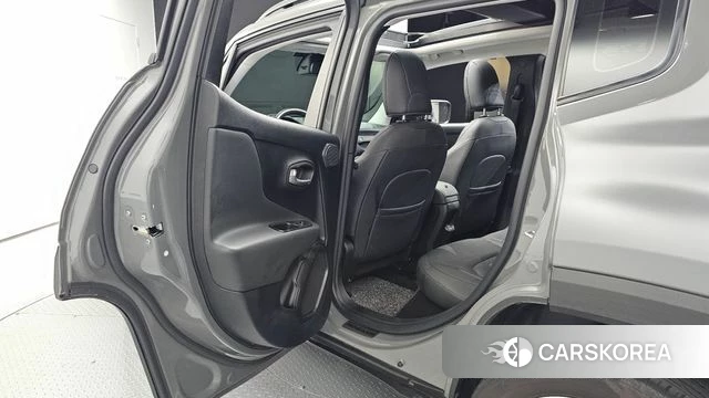 Jeep Renegade 2019 Серый из Кореи, фото 3