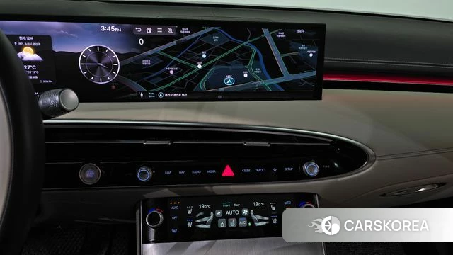 Genesis GV70 2025 Белый из Кореи, фото 3