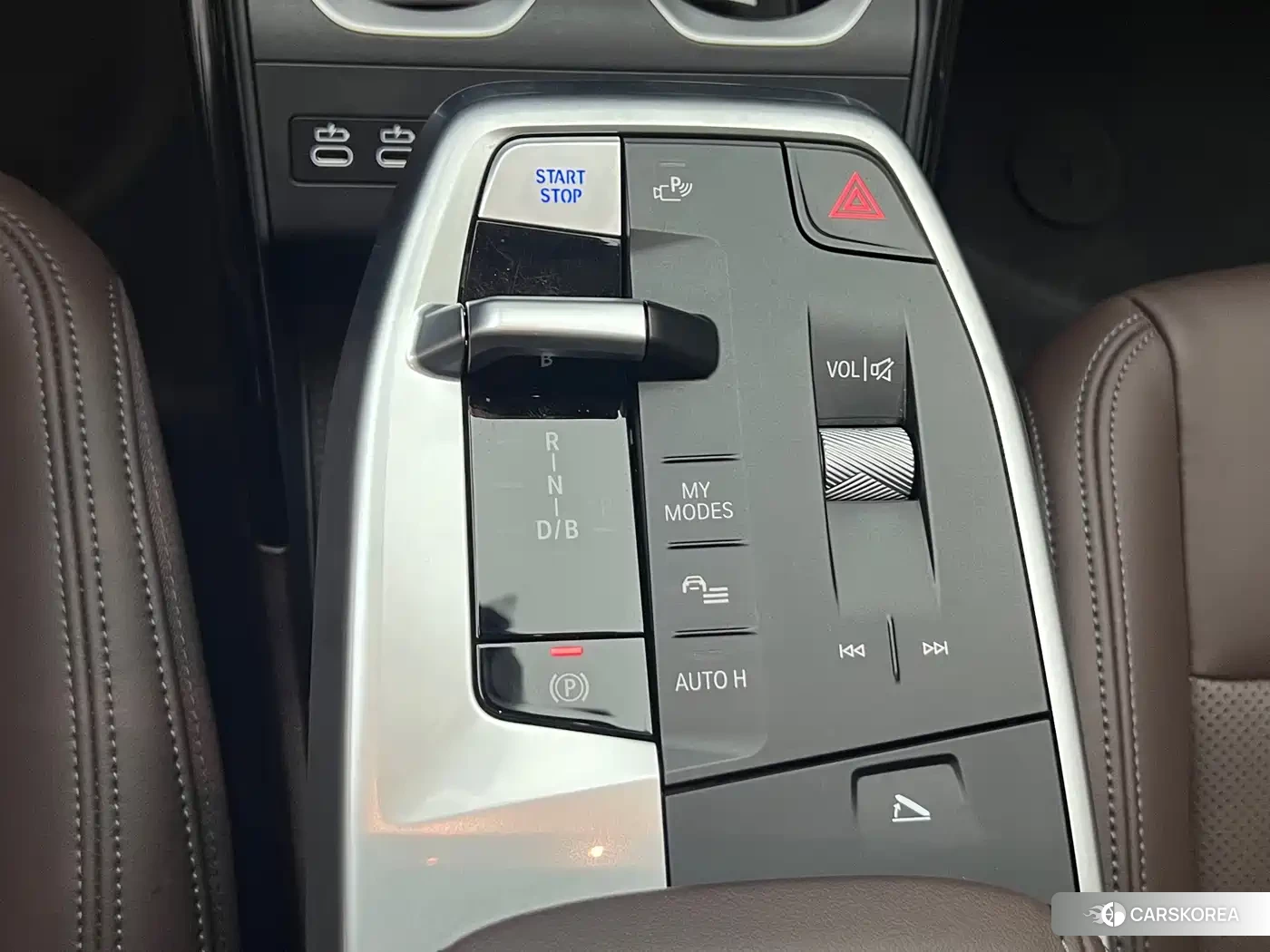 BMW iX1 2025 Черный из Китая, фото 3