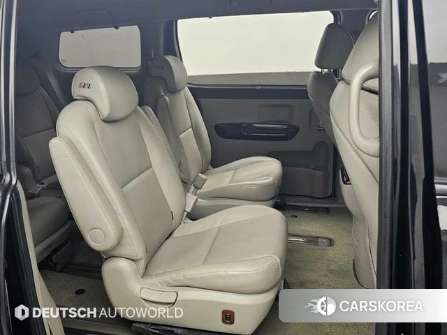 Kia All New Carnival 2018 Черный из Кореи, фото 3