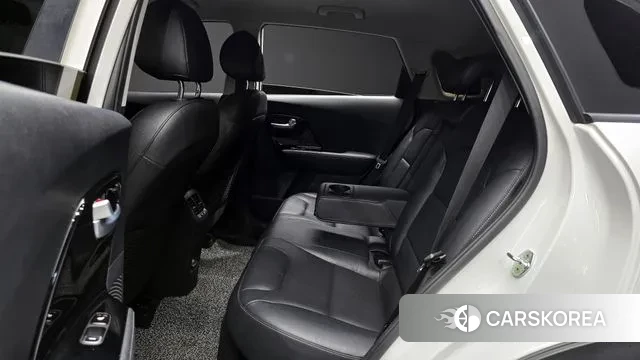 Kia Niro 2018 Белый из Кореи, фото 3