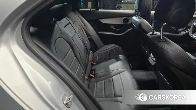 Mercedes-Benz C-Class W205 2018 Серебряный из Кореи, фото 3