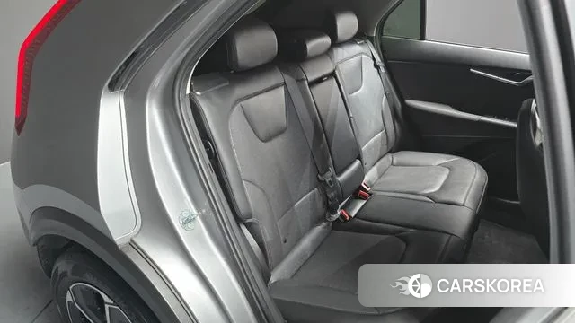 Kia Di Ol Nu Niro 2023 Серебряный из Кореи, фото 3