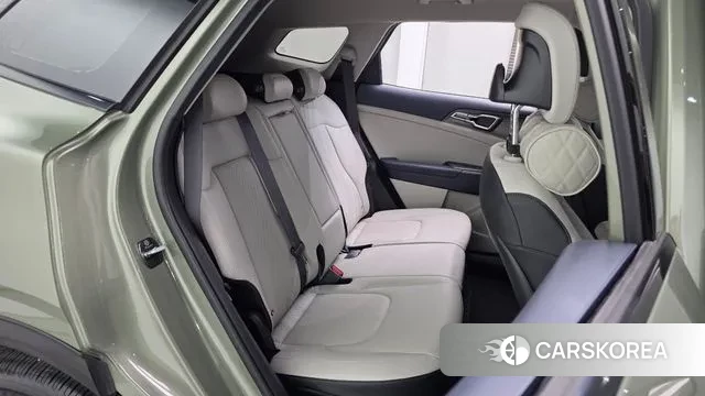 Kia Sportage 5th Generation 2023 Светло-зеленый из Кореи, фото 3