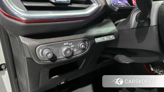 Chevrolet (GM Daewoo) Trailblazer 2020 Белый из Кореи, фото 3