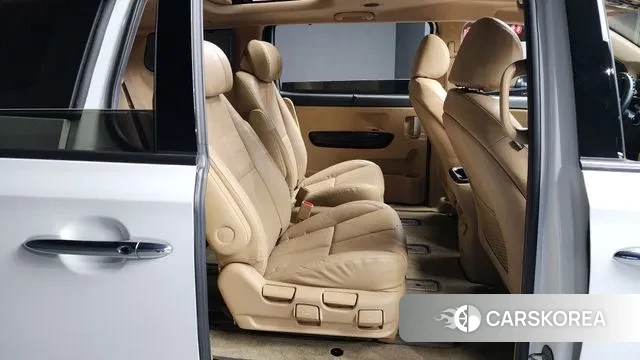 Kia The New Carnival 2019 Белый из Кореи, фото 3