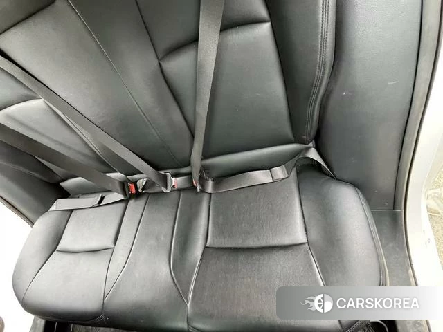 Toyota Corolla 2021 Белый из Китая, фото 3