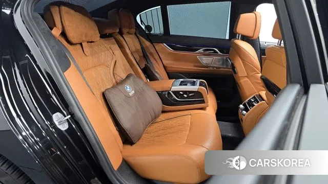 BMW 7 Series (G11) 2022 Черный из Кореи, фото 3