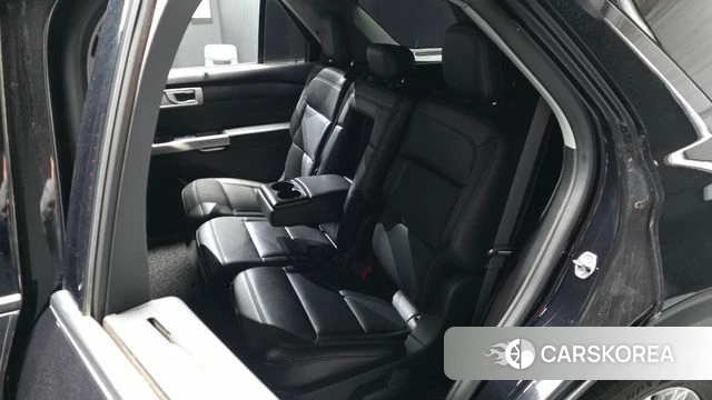 Ford Explorer 6th Generation 2021 Черный из Кореи, фото 3