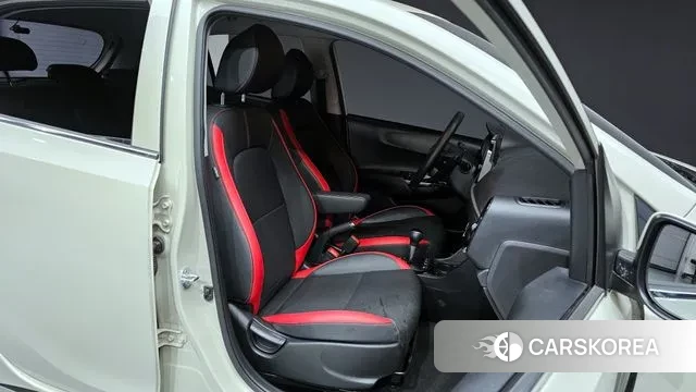 Kia Morning Urban (JA) 2021 Жемчужный цвет из Кореи, фото 3