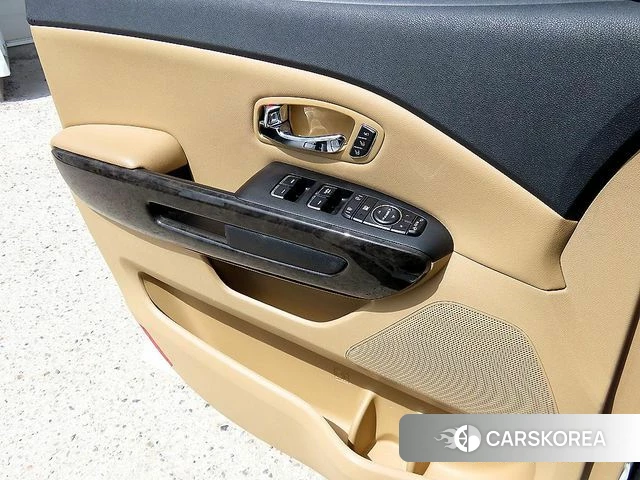 Kia The New Carnival 2019 Белый из Кореи, фото 3