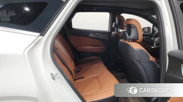 Kia Sportage 5th Generation 2022 Белый из Кореи, фото 3