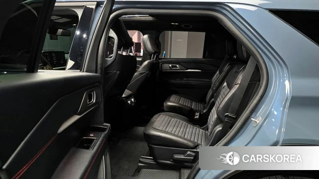 Ford Explorer 6th Generation 2025 Синий из Кореи, фото 3