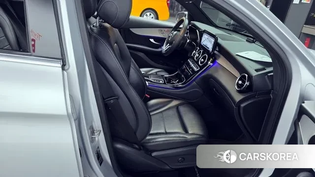 Mercedes-Benz GLC-Class X253 2020 Серебряный из Кореи, фото 3