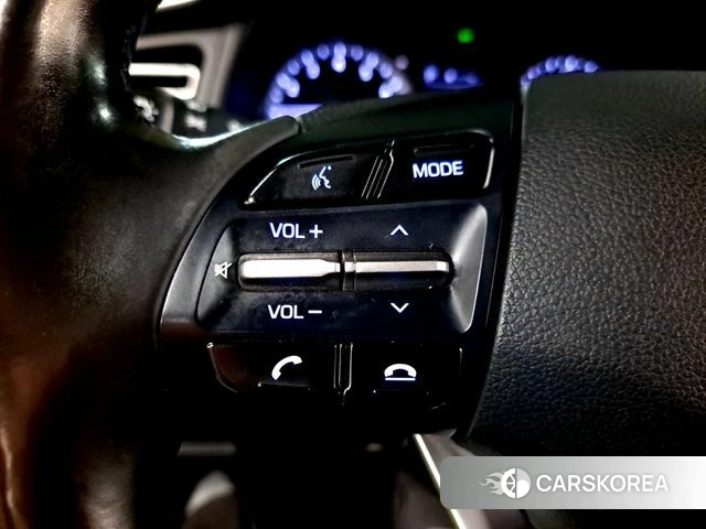 Hyundai The New Avante AD 2019 Серебристо-серый из Кореи, фото 3