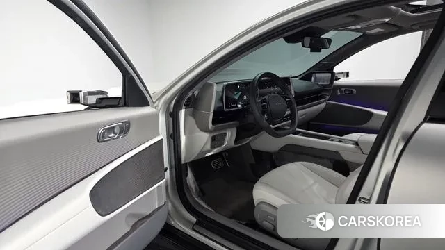 Hyundai Ionic 6 2023 Серебристо-серый из Кореи, фото 3