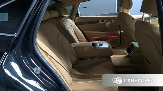Genesis G80 (RG3) 2025 Черный из Кореи, фото 3