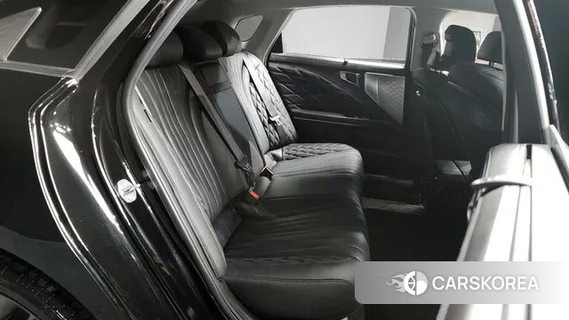 Kia K8 2024 Черный из Кореи, фото 3