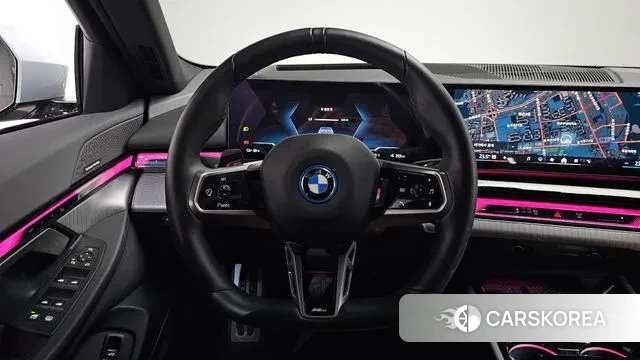 BMW i5 (G60) 2023 Цвет галактики из Кореи, фото 3